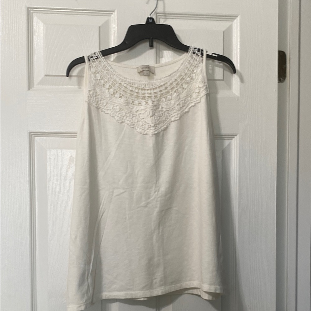 Lace Detail White Tank Top